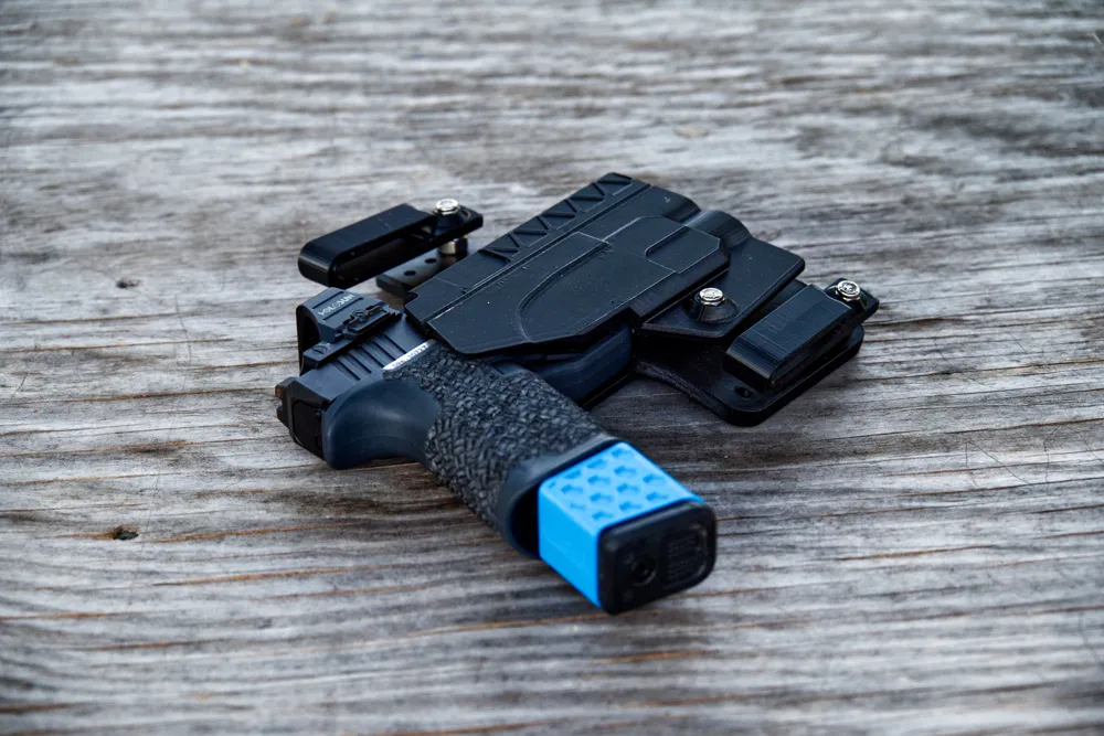 Glock 17/19 & Ruger RXM w/ TLR-7 light IWB Holster - Image 3