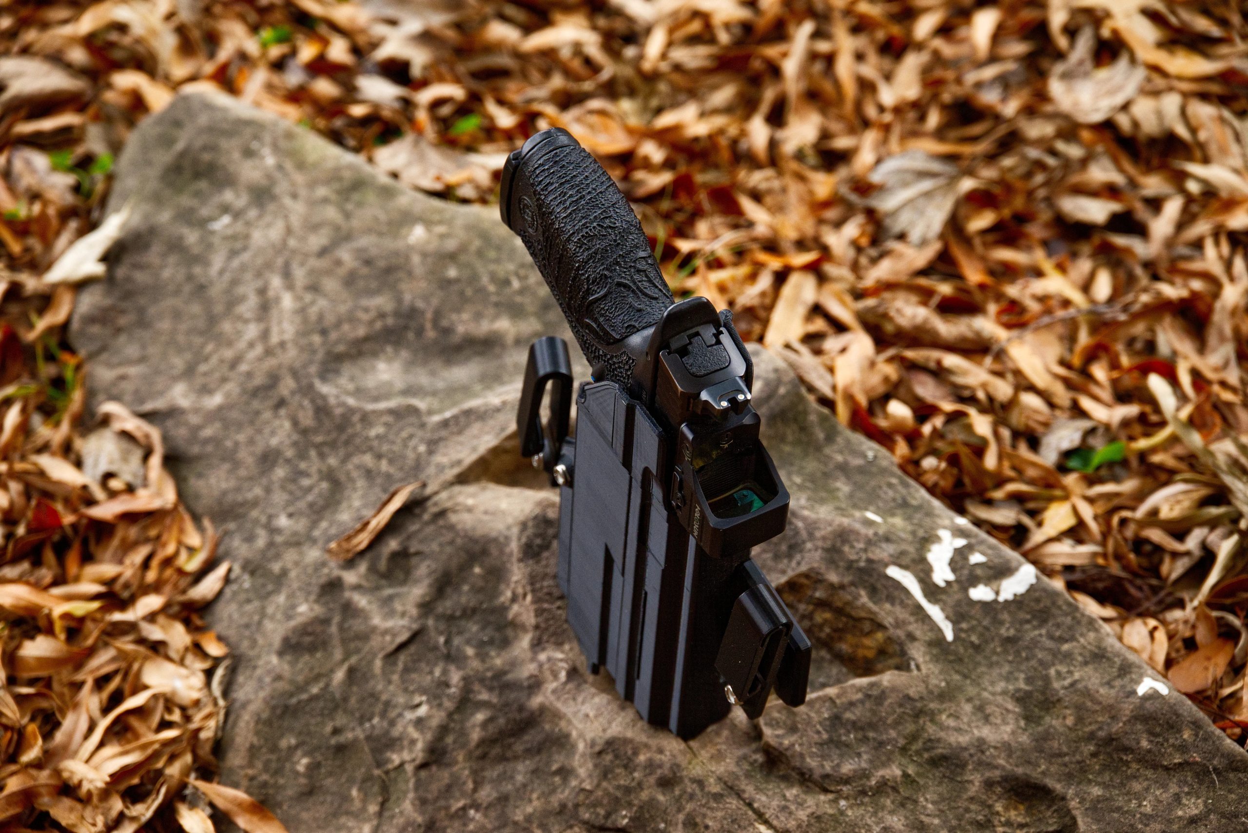 M&P Doublestack IWB Holster w/ TLR-7 or TLR-9 - Image 3